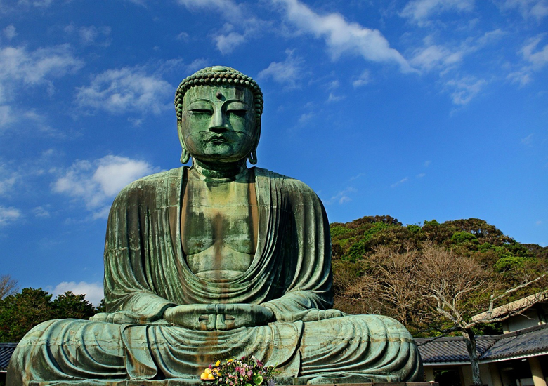 The Great Buddha of Kamakura (鎌倉大仏, Kamakura Daibutsu) is a bronze statue of Amida Buddha, which stands on the grounds of Kotokuin Temple