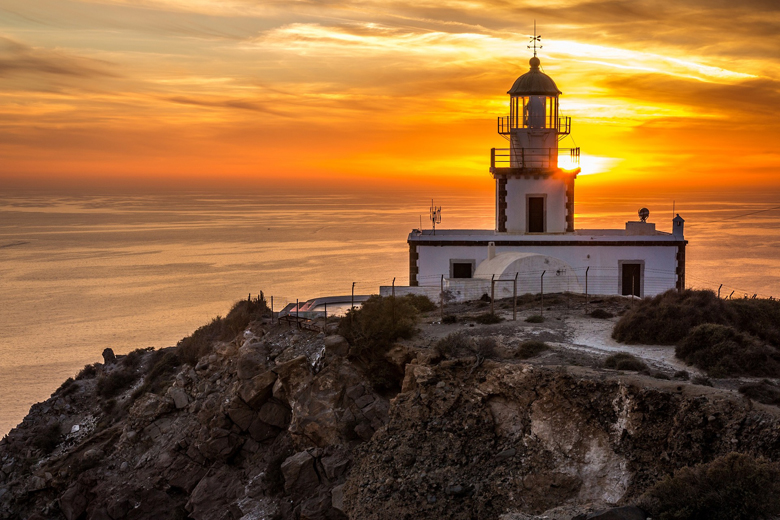 The lighthouse is famed for its amazing sunset views, The nearest beach is Red Beach, sandy, but only accessible on foot