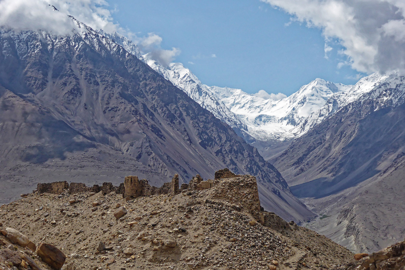 today, this is one of the most striking historical sights of the Pamirs, which is certainly worth a visit, going on a tour of the Pamir Highway.