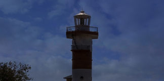 This lighthouse is included in the list of national heritage sites in Jamaica by the Jamaica National Heritage Trust.It is the tallest lighthouse in the Western Hemisphere located on top of a spectacular vertical cliff about 500 m high