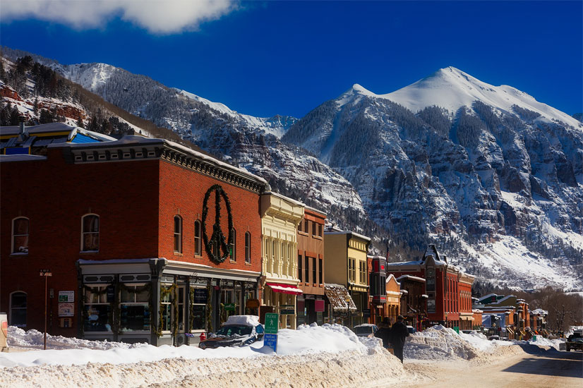 In 1973, a ski resort was opened here. The locals are very proud of their free gondola. It connects Mountain Village to the city of Telluride.
