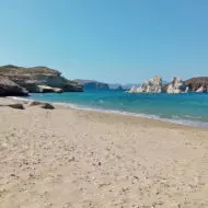 Mavrospilia beach