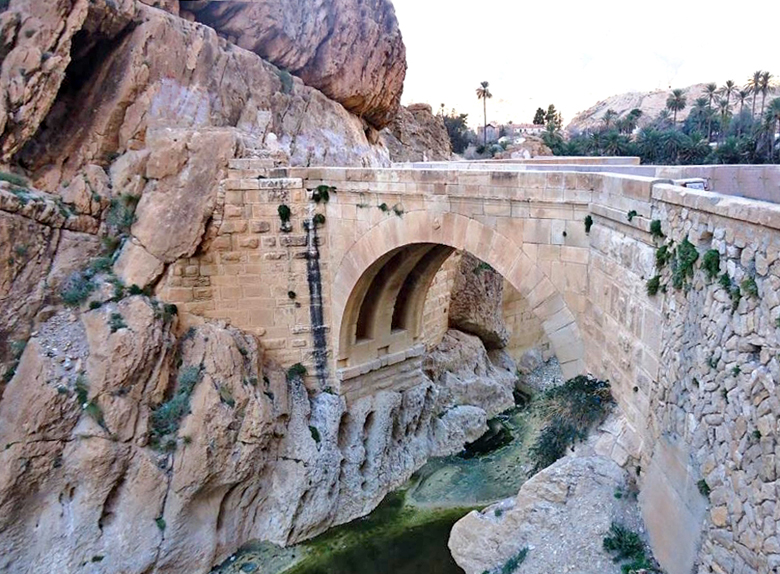 El-Kantara bridge is an ancient roman bridge, It was built by the roman army around the beginning of the third century A.D