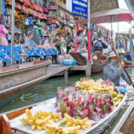 Damnoen Saduak Floating Market is located in Damnoen Saduak district in Ratchaburi province, about 100km southeast of Bangkok in Central Thailand.