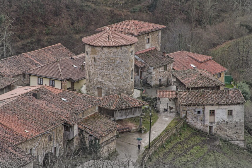 Banduxu is a picturesque medieval village in the Asturian municipality of Proaza ,in northern Spain.