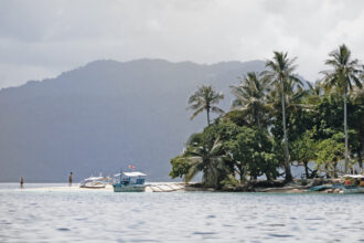 Port Barton is a small coastal village located on the coast 145 kilometers from the capital of Palawan, Puerto Princesa.
