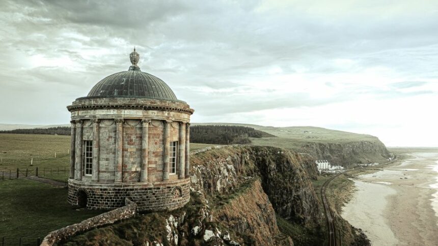 Mussenden Temple is a small circular building on the cliff coast high above the Atlantic Ocean near Castlerock in County Londonderry, Northern Ireland,United Kingdom.
