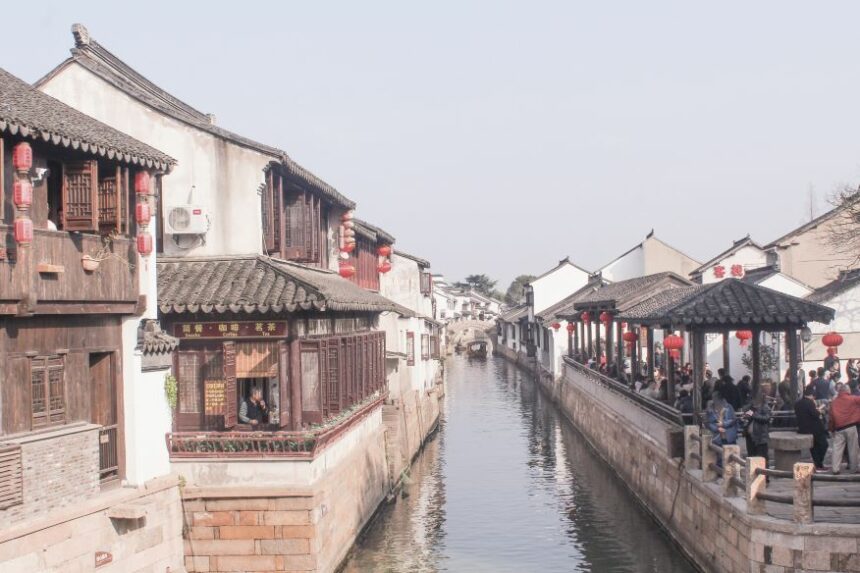 Luzhi Ancient town is a famous historic old river town in Wuzhong District, Suzhou, Jiangsu Province, China.