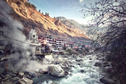 Manikaran is a small town in the Kullu district of Himachal Pradesh,a state in the northern part of India ,in the Western Himalayas.