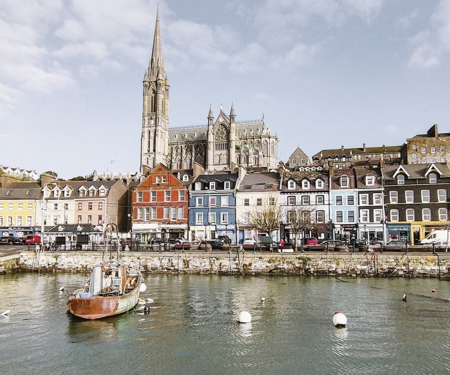 Cobh is a picturesque small port city in County Cork in the south of the Republic of Ireland.