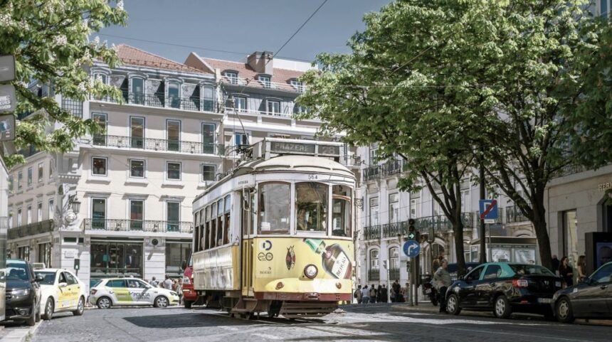 The “famous Line 28” is now considered one of the most famous sights in the Portuguese capital and a ride on it is a “must” of a visit.