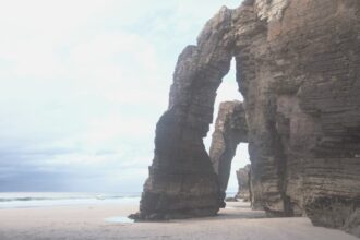 La playa de las Catedrales is a beach in the municipality of Ribadeo ,province of Lugo , on the Cantabrian Sea in Galicia, Spain.