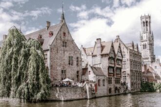 Rozenhoedkaai, or Quay of the Rosary is a picturesque spot along the Dijver Canal ,in Bruges ,in northwest Belgium.