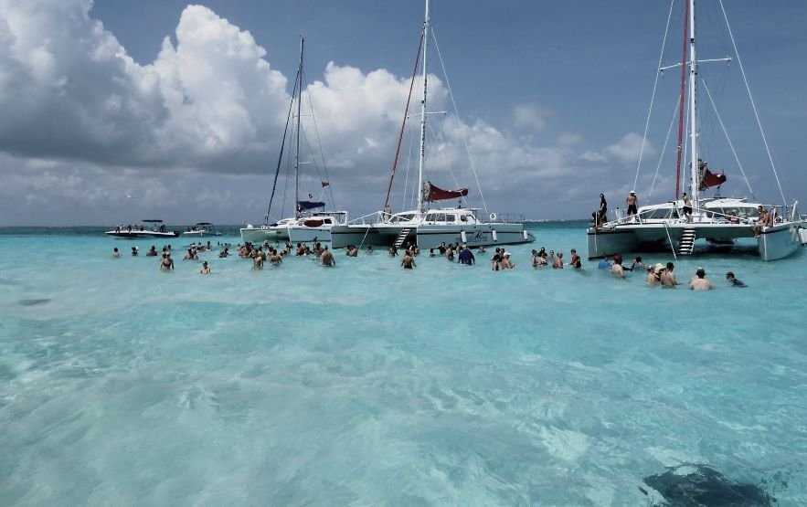 Stingray City is a submerged sandbar off the coast of Grand Cayman, Cayman Islands.