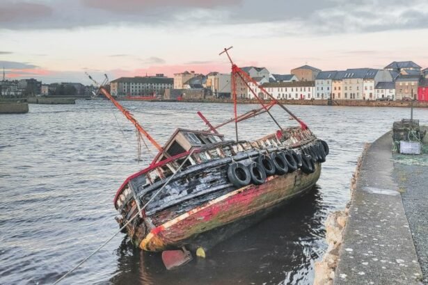 Claddagh is a seaside area located in the western part of of Galway city ,a city in the West of Ireland.