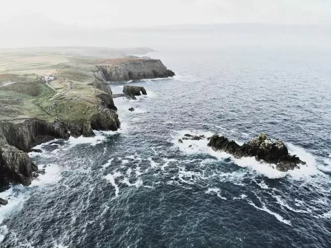 Land's End ,is a headland on the Penwith peninsula in western Cornwall, England, United Kingdom.