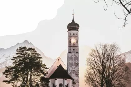 The Baroque St. Coloman's Church is a church dedicated to Saint Coloman in Schwangau , Bavaria , Germany.