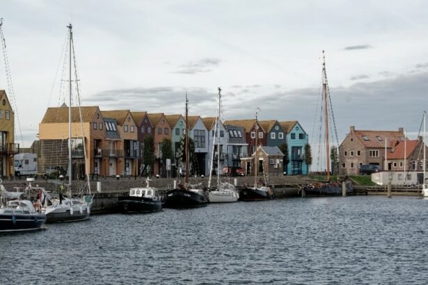 Stavoren is a small town on the coast of the IJsselmeer , in the province of Friesland, Netherlands.