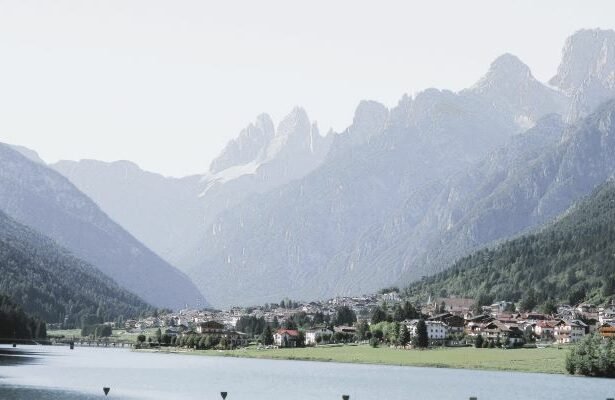 Auronzo di Cadore is a small town and comune in northern Italy, in the province of Belluno, in the Veneto region.